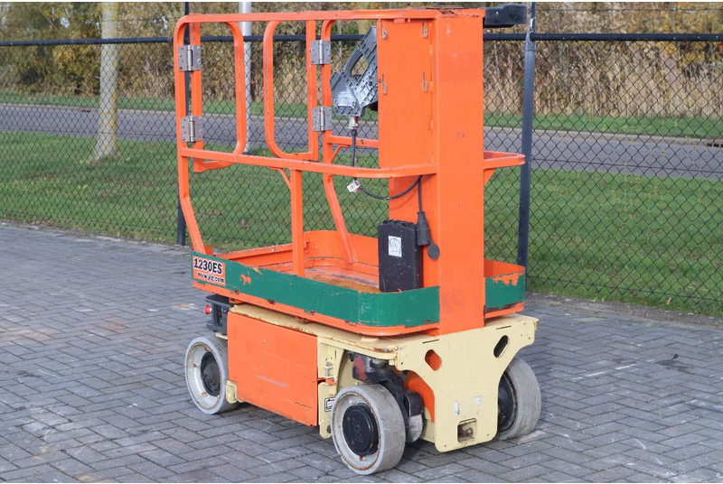 JLG 1230 ES | 5.6 METER | 230 KG - Teleskoplift: bilde 3 JLG 1230 ES | 5.6 METER | 230 KG - Teleskoplift: bilde 3
