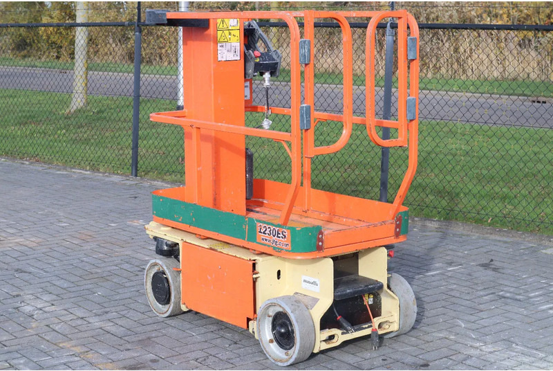 JLG 1230 ES | 5.6 METER | 230 KG - Teleskoplift: bilde 5 JLG 1230 ES | 5.6 METER | 230 KG - Teleskoplift: bilde 5