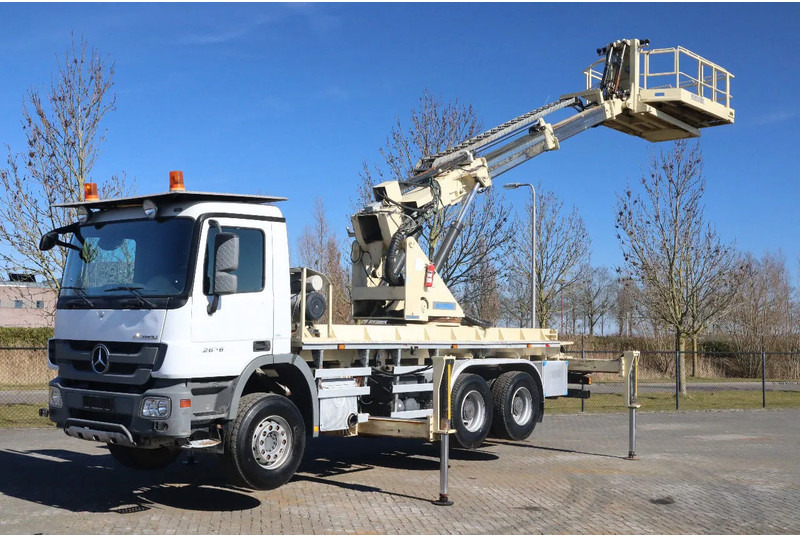 Mercedes-Benz Actros 2636 6X4 | TUNNEL PLATFORM | REMOTE DRIVING - Kranbil: bilde 1 Mercedes-Benz Actros 2636 6X4 | TUNNEL PLATFORM | REMOTE DRIVING - Kranbil: bilde 1