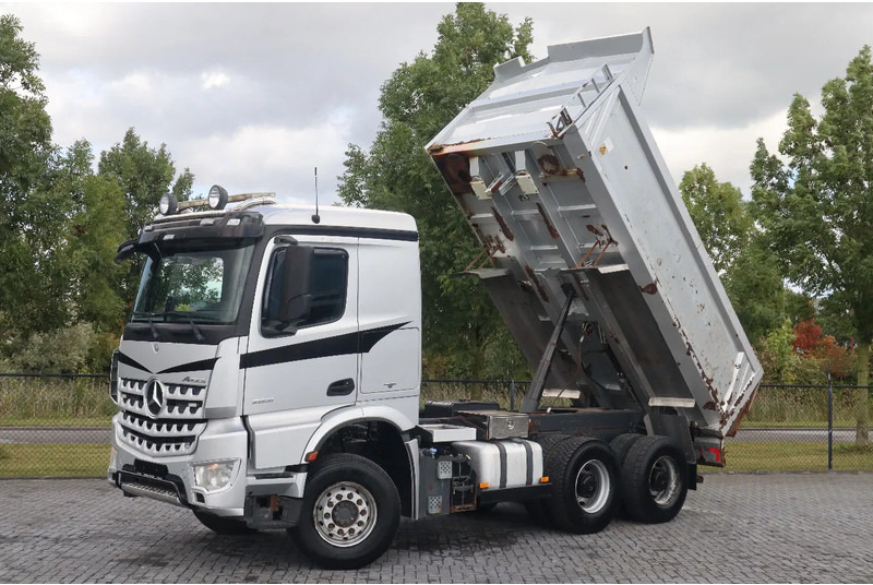 Mercedes-Benz Arocs 2651 | 6X4 | RETARDER | BIG AXLES | EURO 6 - Tippbil: bilde 1 Mercedes-Benz Arocs 2651 | 6X4 | RETARDER | BIG AXLES | EURO 6 - Tippbil: bilde 1