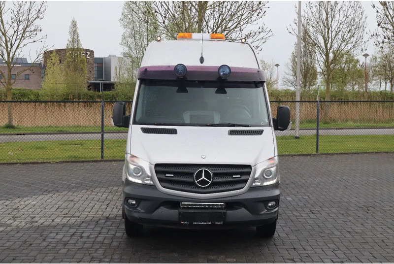 Mercedes-Benz Sprinter 516 | 4X2 | MOBILE WORKSHOP | WERKSTATT | SERVICE VAN - Varebil med skap: bilde 2 Mercedes-Benz Sprinter 516 | 4X2 | MOBILE WORKSHOP | WERKSTATT | SERVICE VAN - Varebil med skap: bilde 2