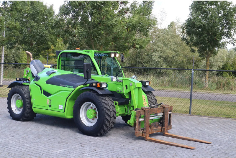Merlo TF33.7-115LC TURBOFARMER | 40KM/H | BSS | FORKS | BUCKET - Teleskoplastere: bilde 5 Merlo TF33.7-115LC TURBOFARMER | 40KM/H | BSS | FORKS | BUCKET - Teleskoplastere: bilde 5