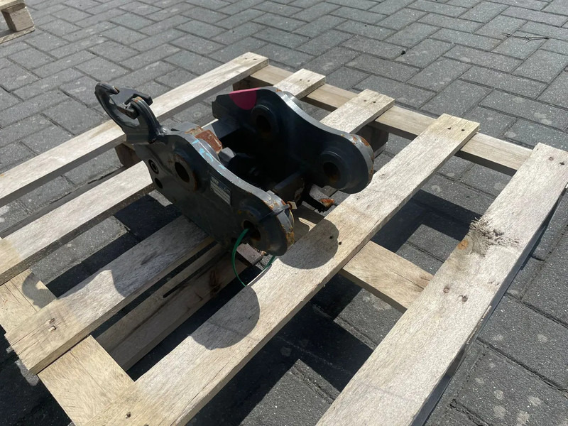 Hydraulisk saks for Bygg og anlegg SMP S30 | HALF-AUTO QUICK COUPLER | SNELWISSEL | VOLVO EC18: bilde 8