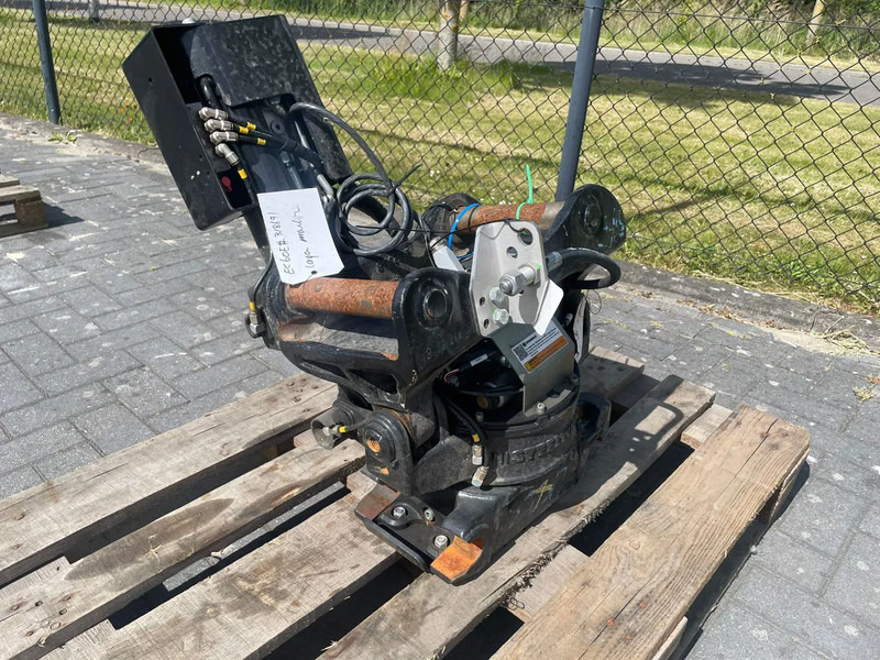 STEELWRIST STEELWRIST X06 S40 | TILT ROTATOR | VLS | FPL | RF | NEW / UNUSED - Tiltrotator for Bygg og anlegg: bilde 1 STEELWRIST STEELWRIST X06 S40 | TILT ROTATOR | VLS | FPL | RF | NEW / UNUSED - Tiltrotator for Bygg og anlegg: bilde 1