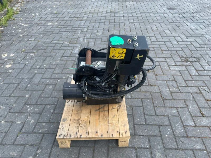 STEELWRIST X06 S40 | TILT ROTATOR | VLS | FPL | RF | NEW / UNUSED - Tiltrotator for Bygg og anlegg: bilde 4 STEELWRIST X06 S40 | TILT ROTATOR | VLS | FPL | RF | NEW / UNUSED - Tiltrotator for Bygg og anlegg: bilde 4