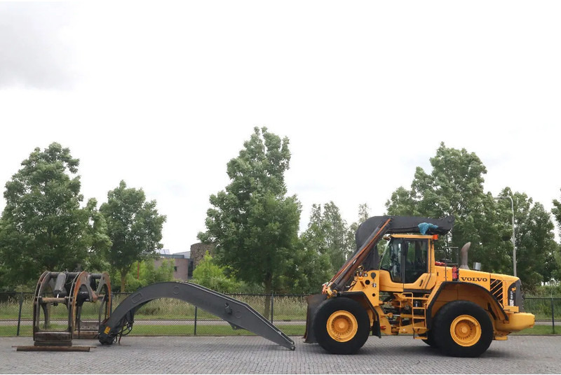 Volvo L180 F HL | HIGH-LIFT | LOG STACKER | HOLZ GRAPPLE - Hjullaster: bilde 1 Volvo L180 F HL | HIGH-LIFT | LOG STACKER | HOLZ GRAPPLE - Hjullaster: bilde 1