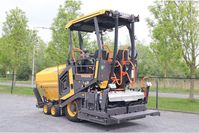 Volvo P2870 D ABG | ASPHALT PAVER | NEW / UNUSED | BOMAG BF300 - Asfaltteknikk: bilde 3 Volvo P2870 D ABG | ASPHALT PAVER | NEW / UNUSED | BOMAG BF300 - Asfaltteknikk: bilde 3