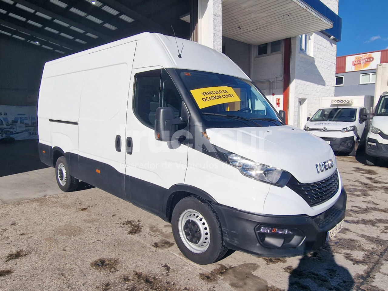 IVECO 35S14 12M3 - Varebil med skap: bilde 1 IVECO 35S14 12M3 - Varebil med skap: bilde 1