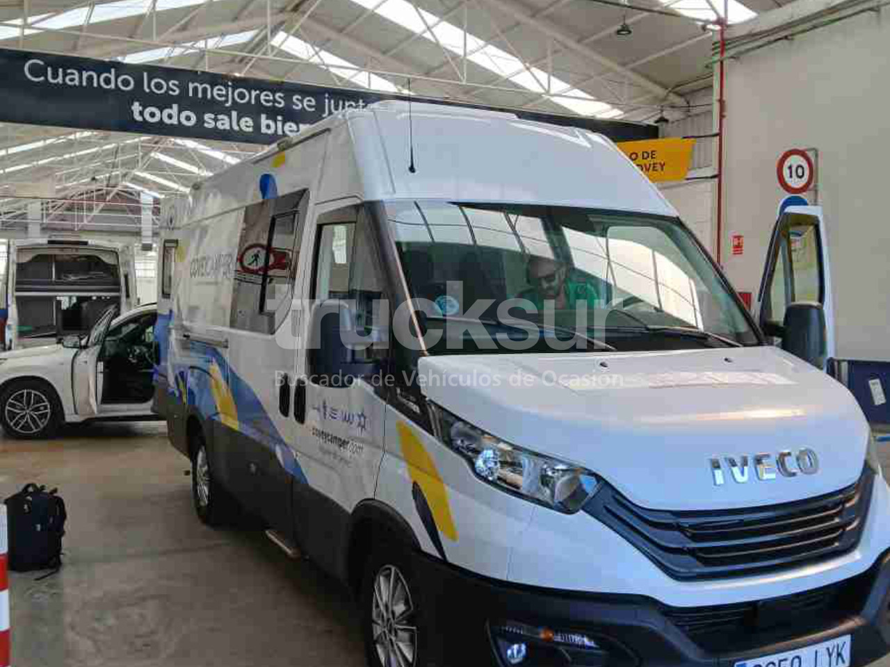 IVECO 35S16 CAMPER - Varebil med skap: bilde 1 IVECO 35S16 CAMPER - Varebil med skap: bilde 1