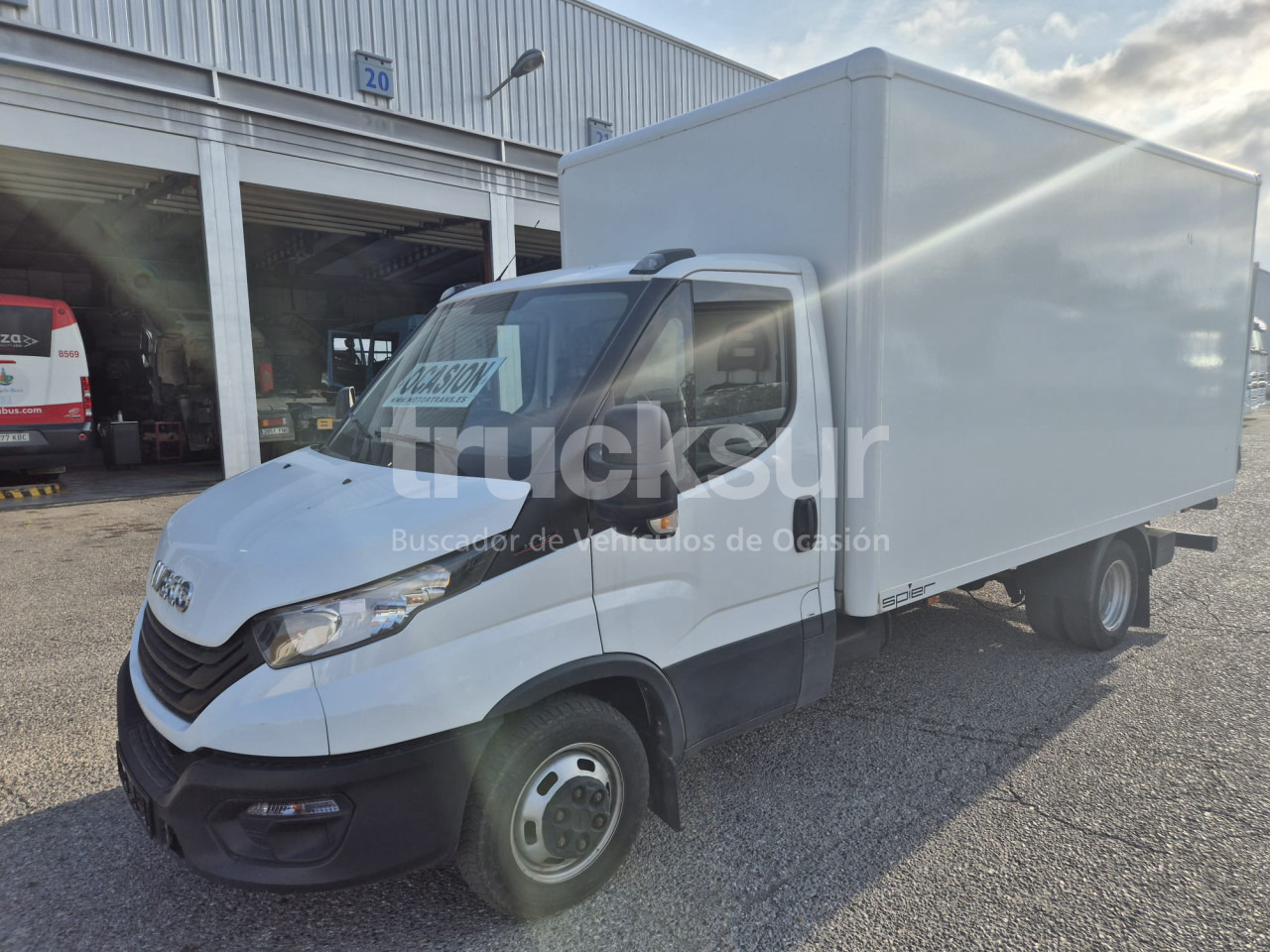 IVECO DAILY 35C16H - Varebil med skap: bilde 1 IVECO DAILY 35C16H - Varebil med skap: bilde 1