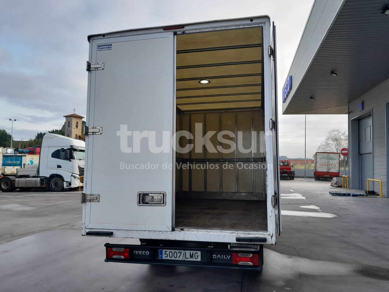 IVECO DAILY 35C16H - Varebil med skap: bilde 5 IVECO DAILY 35C16H - Varebil med skap: bilde 5