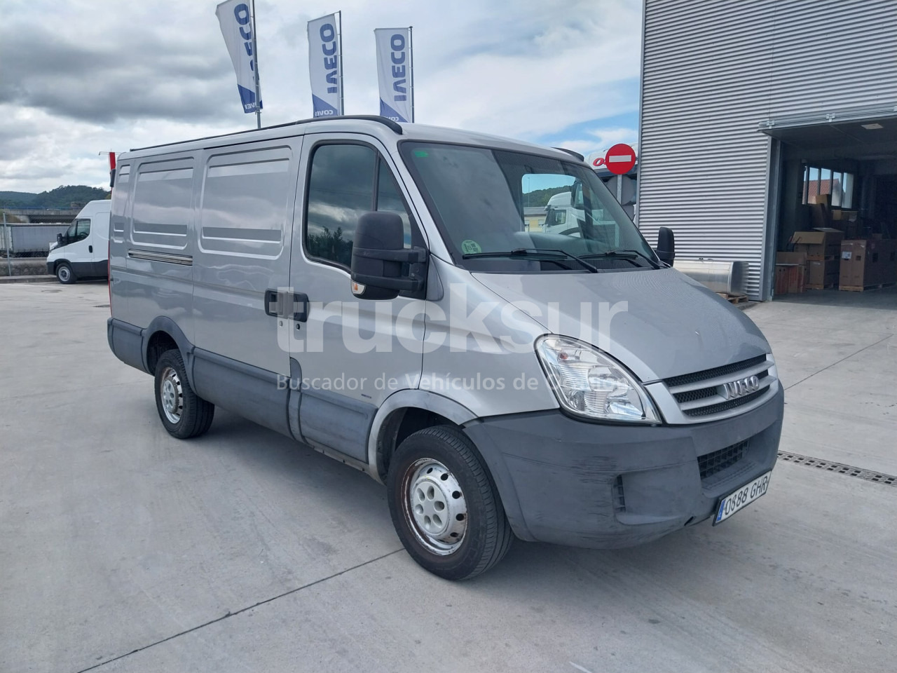 IVECO DAILY 35S12 7M3 - Varebil med skap: bilde 2 IVECO DAILY 35S12 7M3 - Varebil med skap: bilde 2