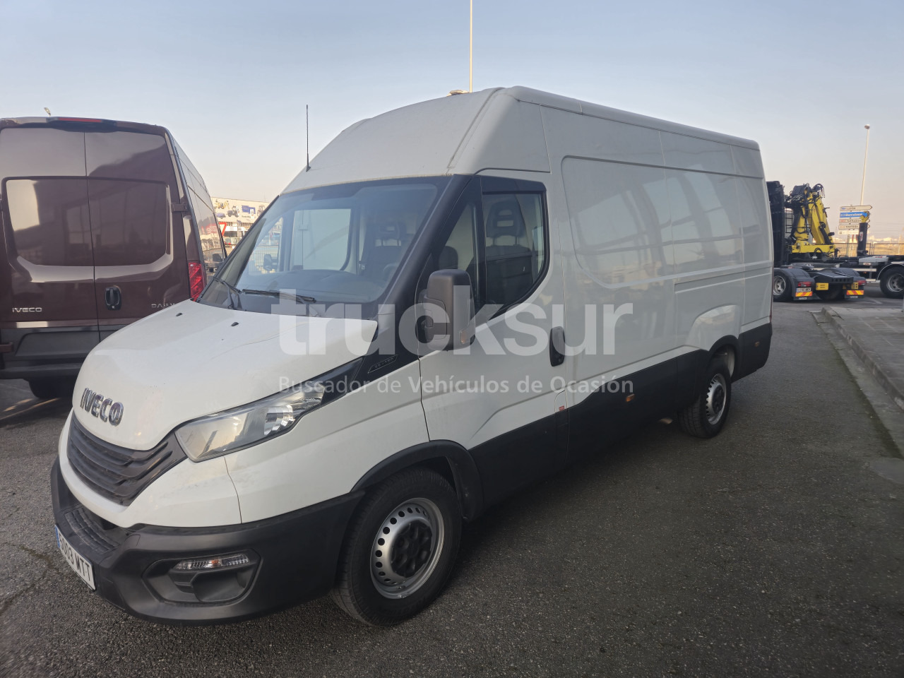 IVECO DAILY 35S16V 12M3 - Varebil med skap: bilde 1 IVECO DAILY 35S16V 12M3 - Varebil med skap: bilde 1