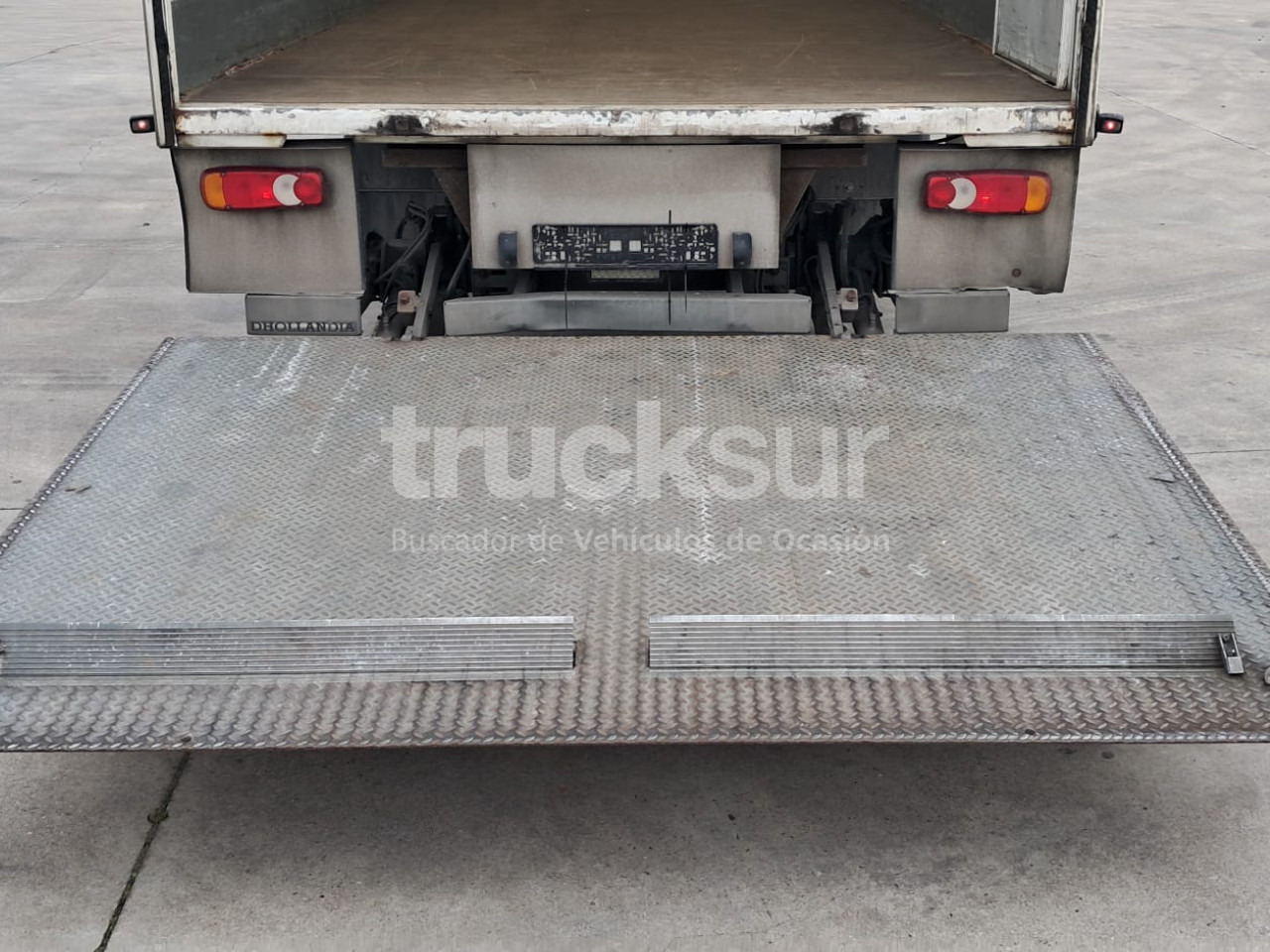 Skapbil RENAULT D12.240: bilde 24