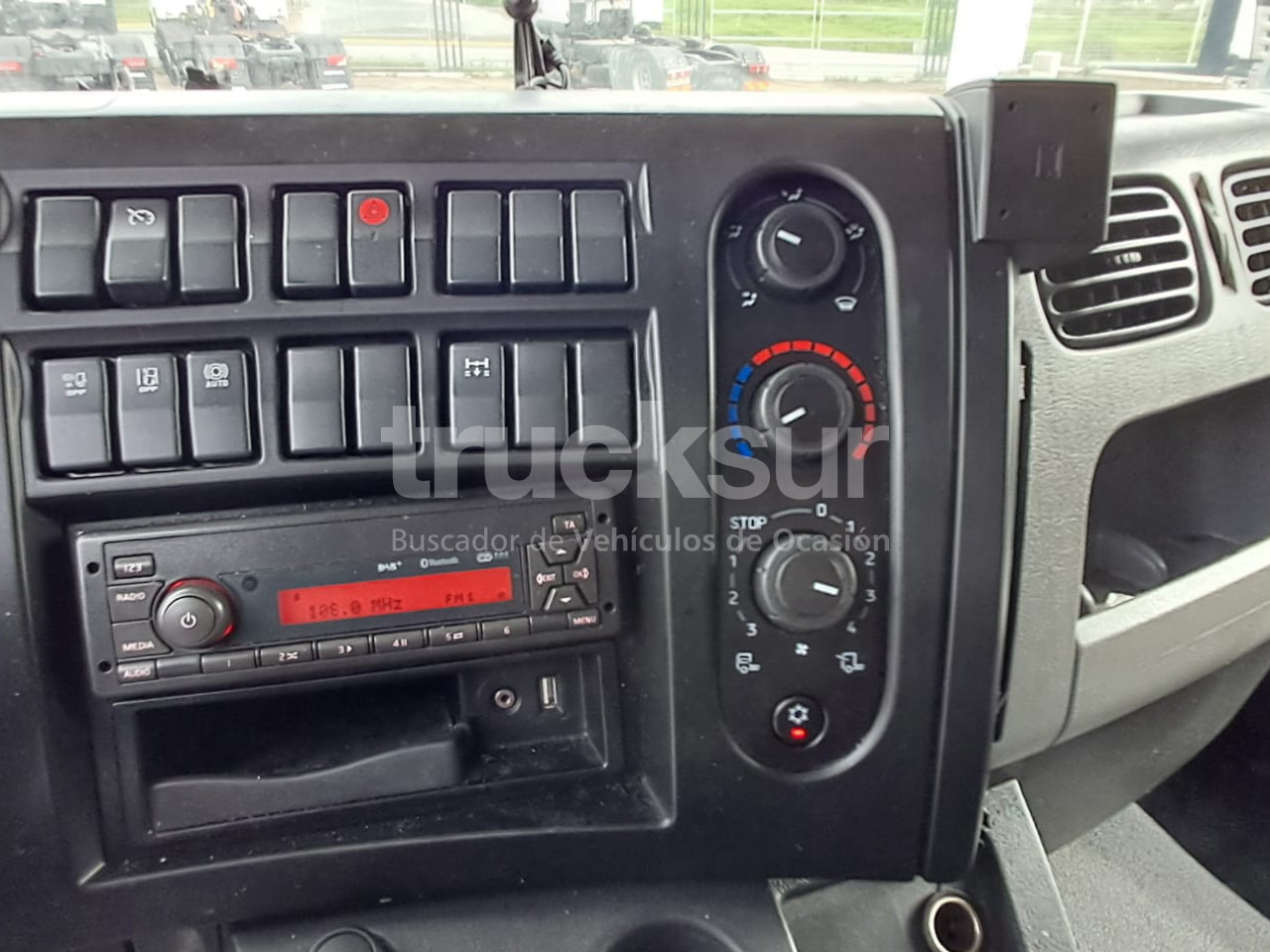 Skapbil RENAULT D12.240: bilde 15