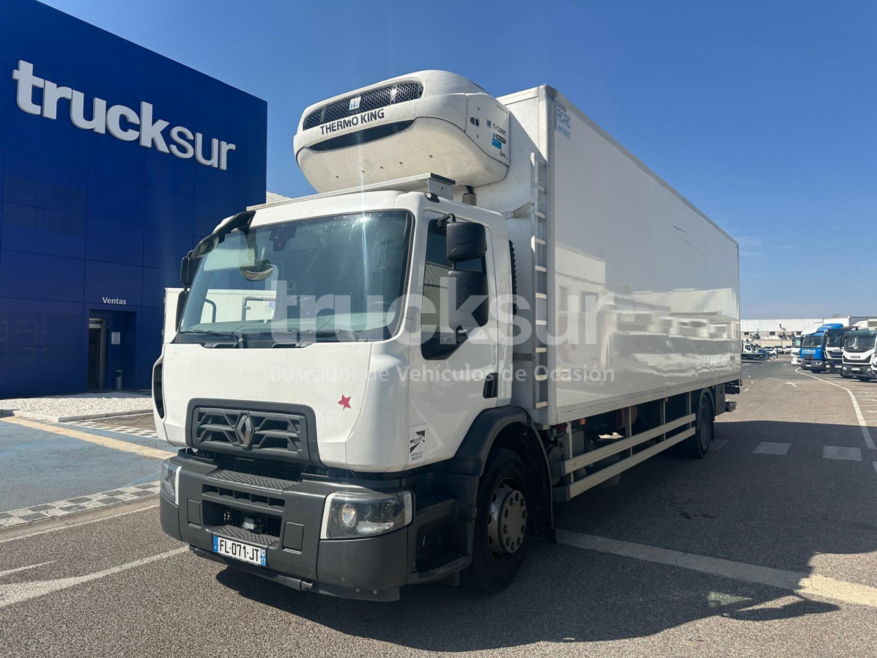 RENAULT D320.18 - Lastebil med kjøl: bilde 1 RENAULT D320.18 - Lastebil med kjøl: bilde 1