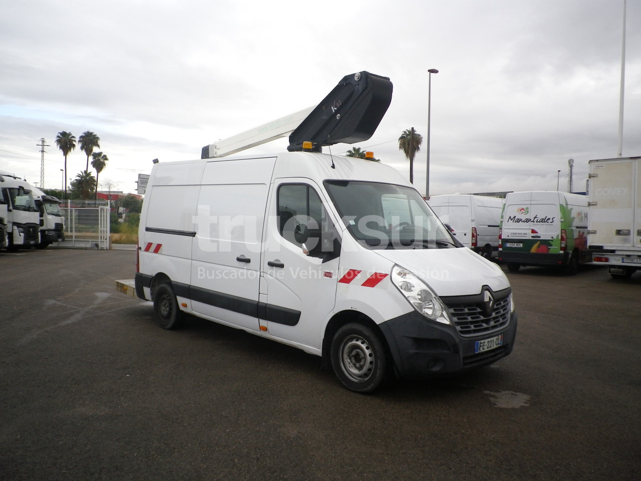 RENAULT MASTER 130.35 CESTA - Varebil med skap: bilde 2 RENAULT MASTER 130.35 CESTA - Varebil med skap: bilde 2