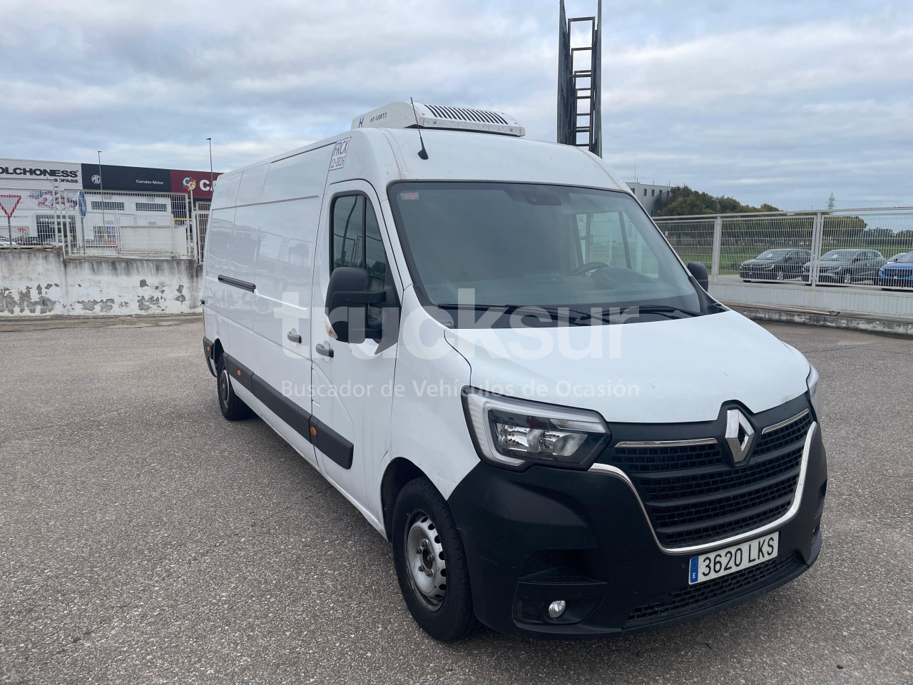 RENAULT MASTER 130.35 FRC-X - Varebil med skap: bilde 1 RENAULT MASTER 130.35 FRC-X - Varebil med skap: bilde 1