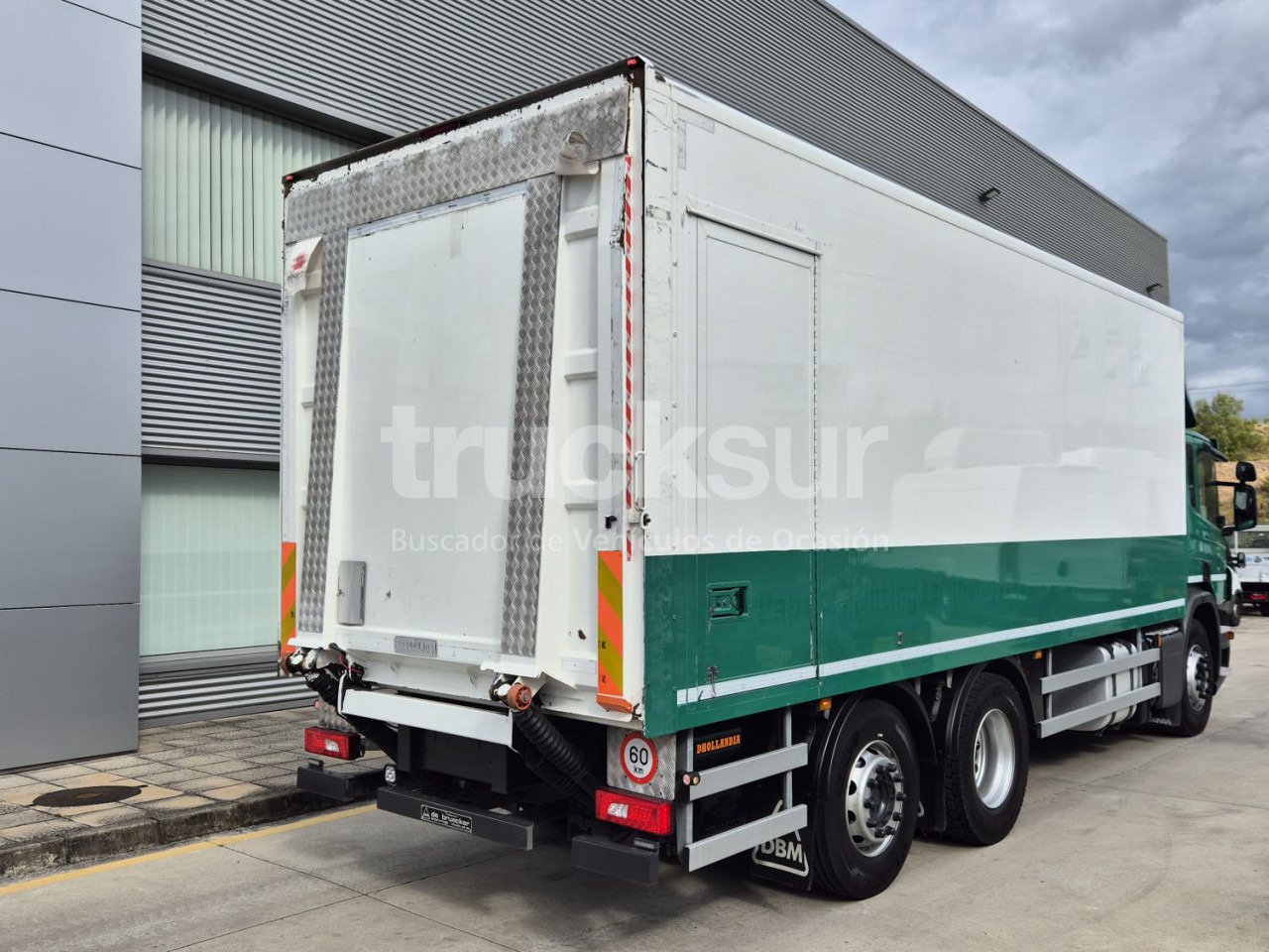 SCANIA P320.26 ejes 6x2*4 - Skapbil: bilde 5 SCANIA P320.26 ejes 6x2*4 - Skapbil: bilde 5