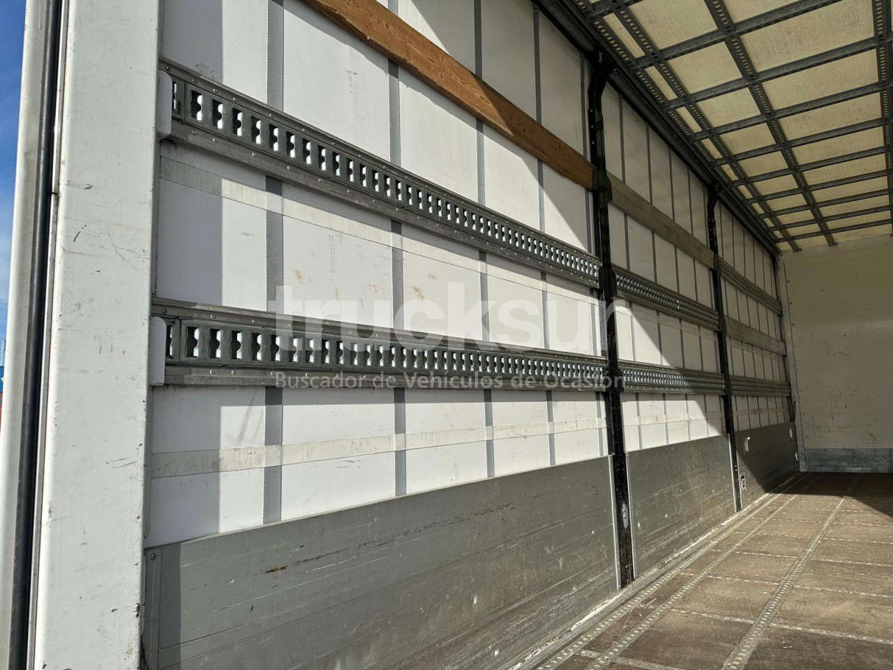 Kapellbil SCANIA P320: bilde 13 Kapellbil SCANIA P320: bilde 13