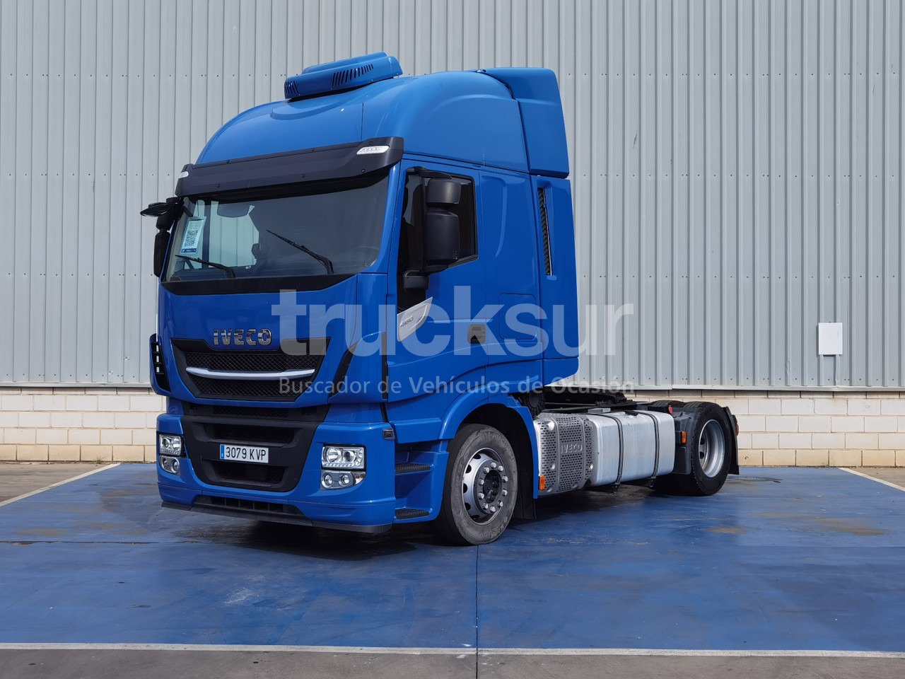 IVECO STRALIS AS440S46T/P HI-WAY - Trekkvogn: bilde 1 IVECO STRALIS AS440S46T/P HI-WAY - Trekkvogn: bilde 1