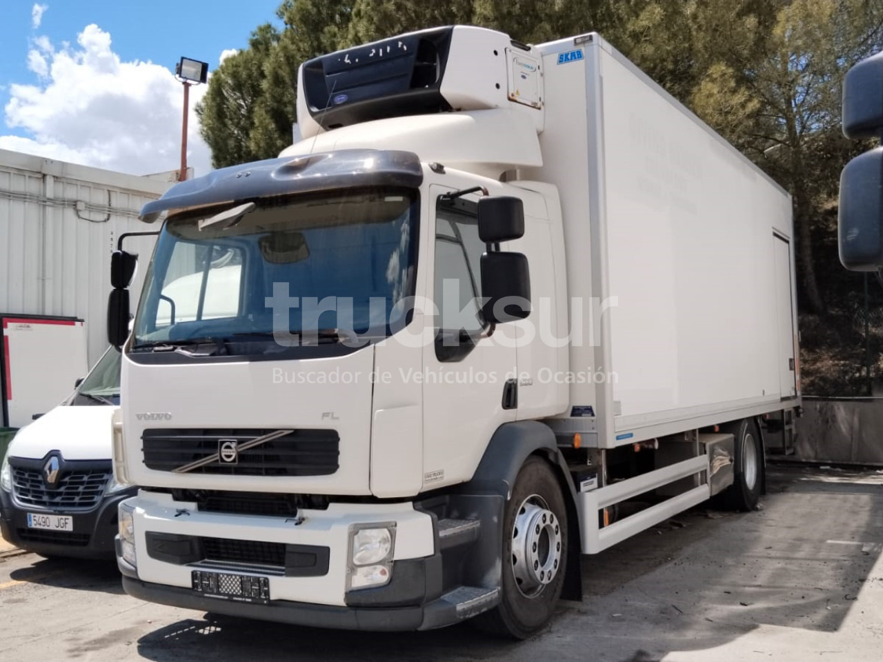 VOLVO FL290 - Lastebil med kjøl: bilde 1 VOLVO FL290 - Lastebil med kjøl: bilde 1