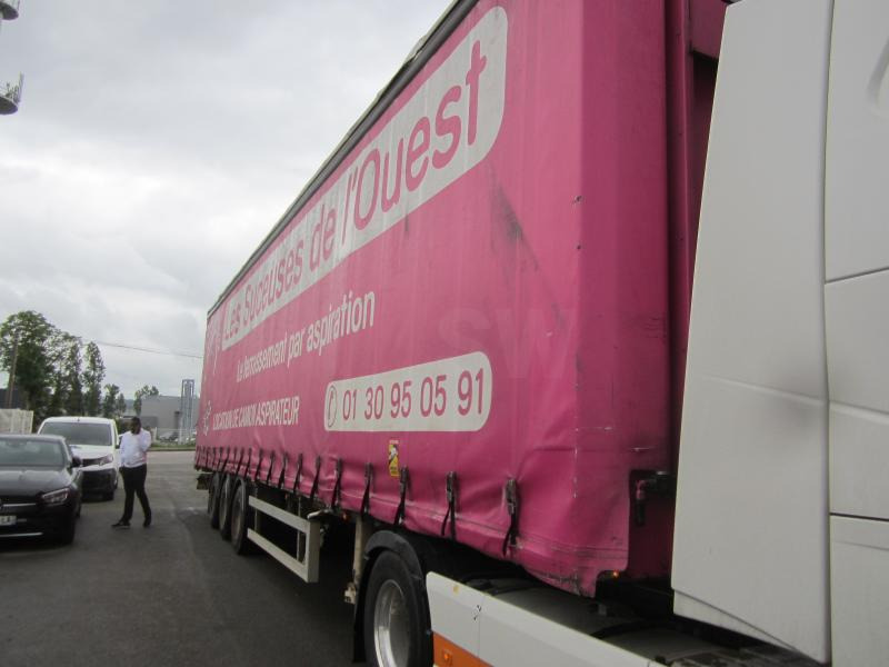 Fruehauf  - Gardintrailer: bilde 1 Fruehauf  - Gardintrailer: bilde 1
