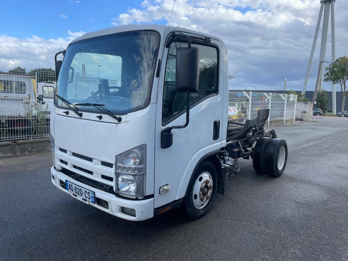 Isuzu  - Chassis lastebil: bilde 1 Isuzu  - Chassis lastebil: bilde 1