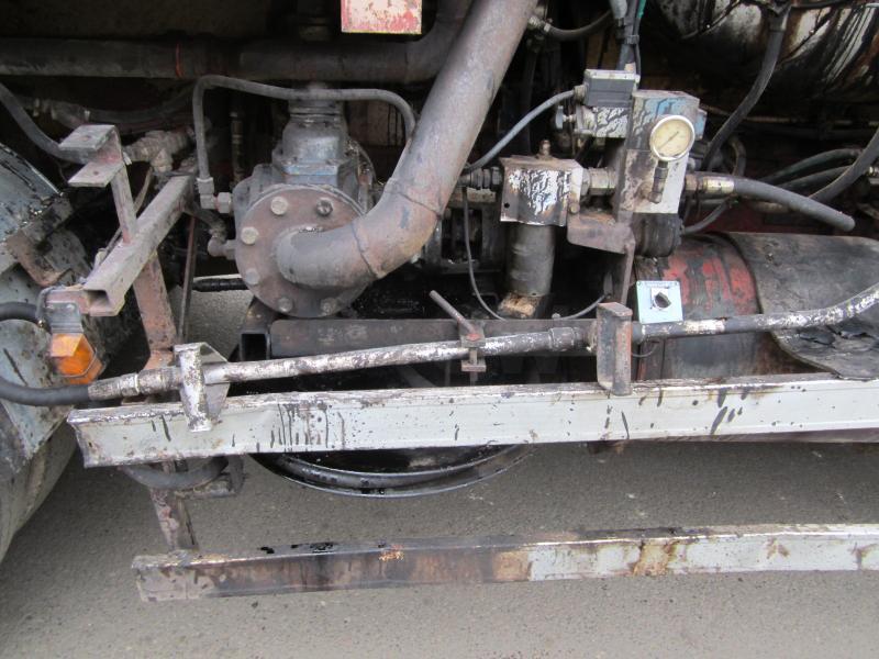 Tankbil Renault G 270: bilde 9 Tankbil Renault G 270: bilde 9