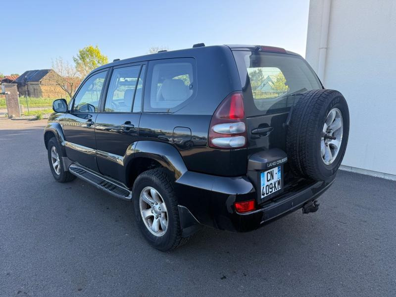 Toyota Land Cruiser - SUV: bilde 3 Toyota Land Cruiser - SUV: bilde 3