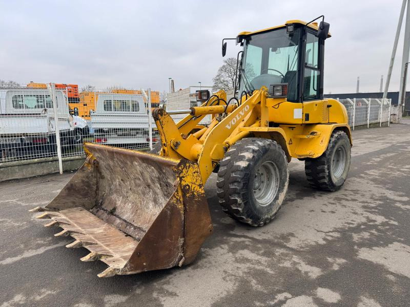 Volvo L 35 BZ - Hjullaster: bilde 1 Volvo L 35 BZ - Hjullaster: bilde 1