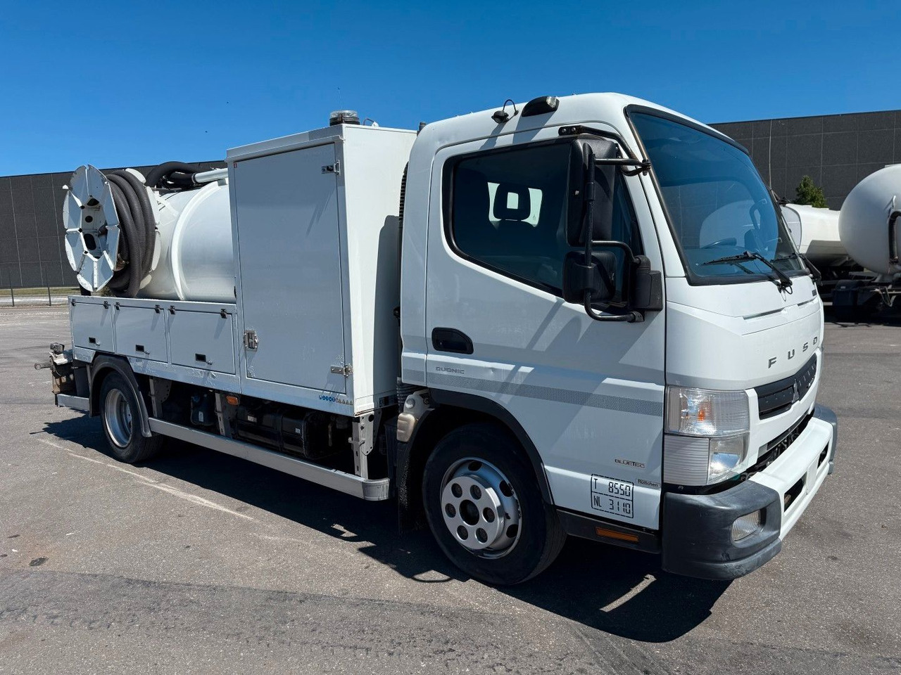 FUSO Canter 9C18 Duonic Rioned 3500 l. Kombi Euro 6 - Vakuum lastebil: bilde 2 FUSO Canter 9C18 Duonic Rioned 3500 l. Kombi Euro 6 - Vakuum lastebil: bilde 2