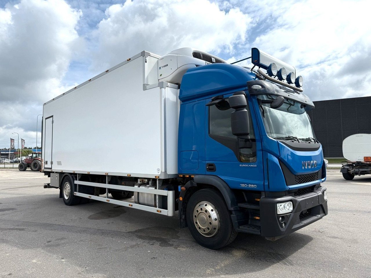 Iveco EuroCargo 180 E28 4x2 Thermo King T-1000R - Lastebil med kjøl: bilde 2 Iveco EuroCargo 180 E28 4x2 Thermo King T-1000R - Lastebil med kjøl: bilde 2
