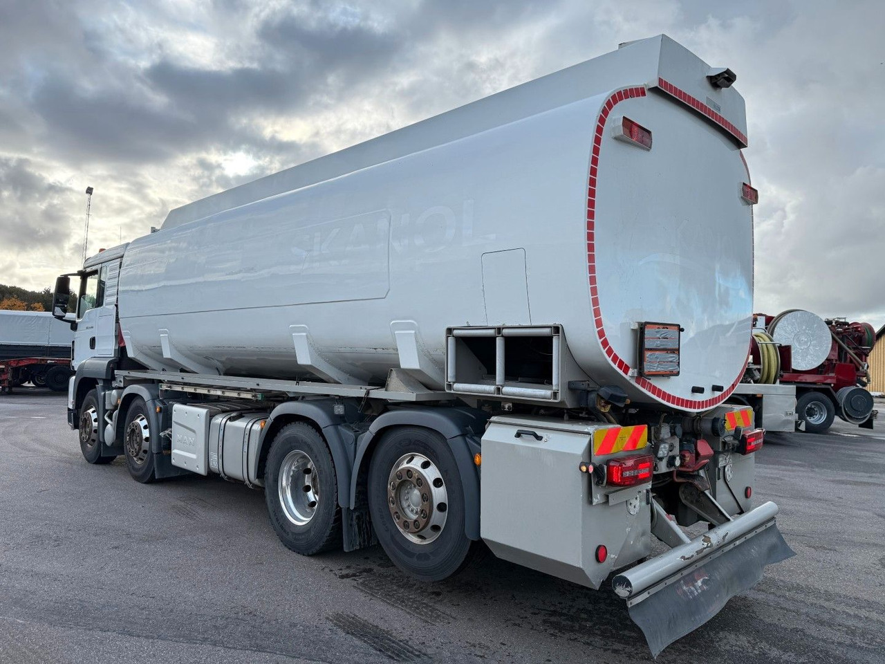 MAN TGS 35.480 8x2*6 Euro 6 23.000 l ADR Tanktruck - Tankbil: bilde 4 MAN TGS 35.480 8x2*6 Euro 6 23.000 l ADR Tanktruck - Tankbil: bilde 4