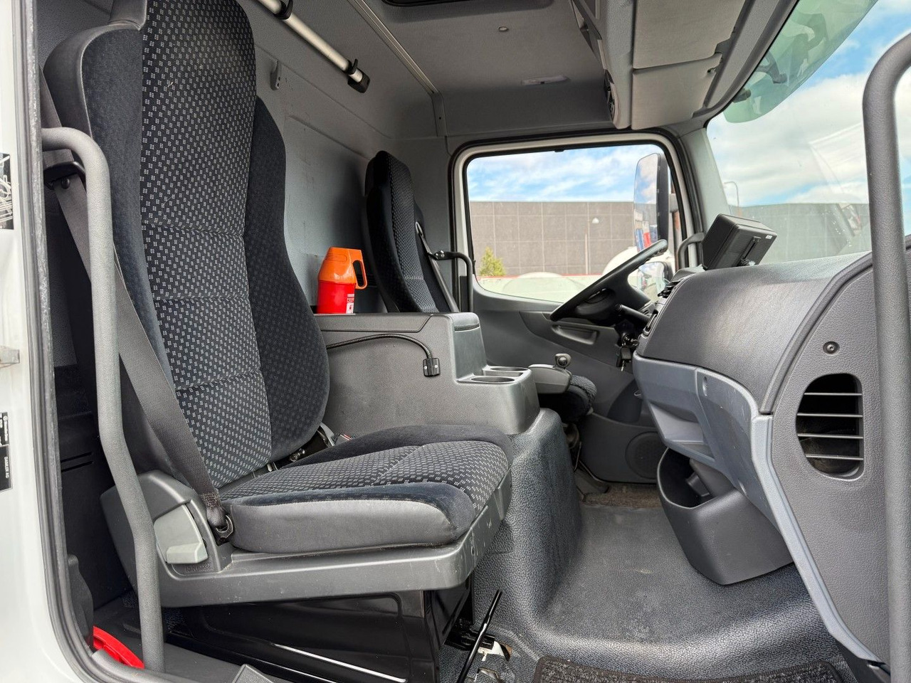 Skapbil Mercedes-Benz Atego 1218 4x2 Euro 5 8,0 m. koffer: bilde 9