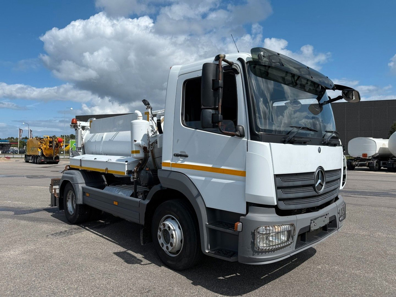 Mercedes-Benz Atego 1323 RHD Euro 6 Hvidtved Larsen Cityflex - Vakuum lastebil: bilde 1 Mercedes-Benz Atego 1323 RHD Euro 6 Hvidtved Larsen Cityflex - Vakuum lastebil: bilde 1