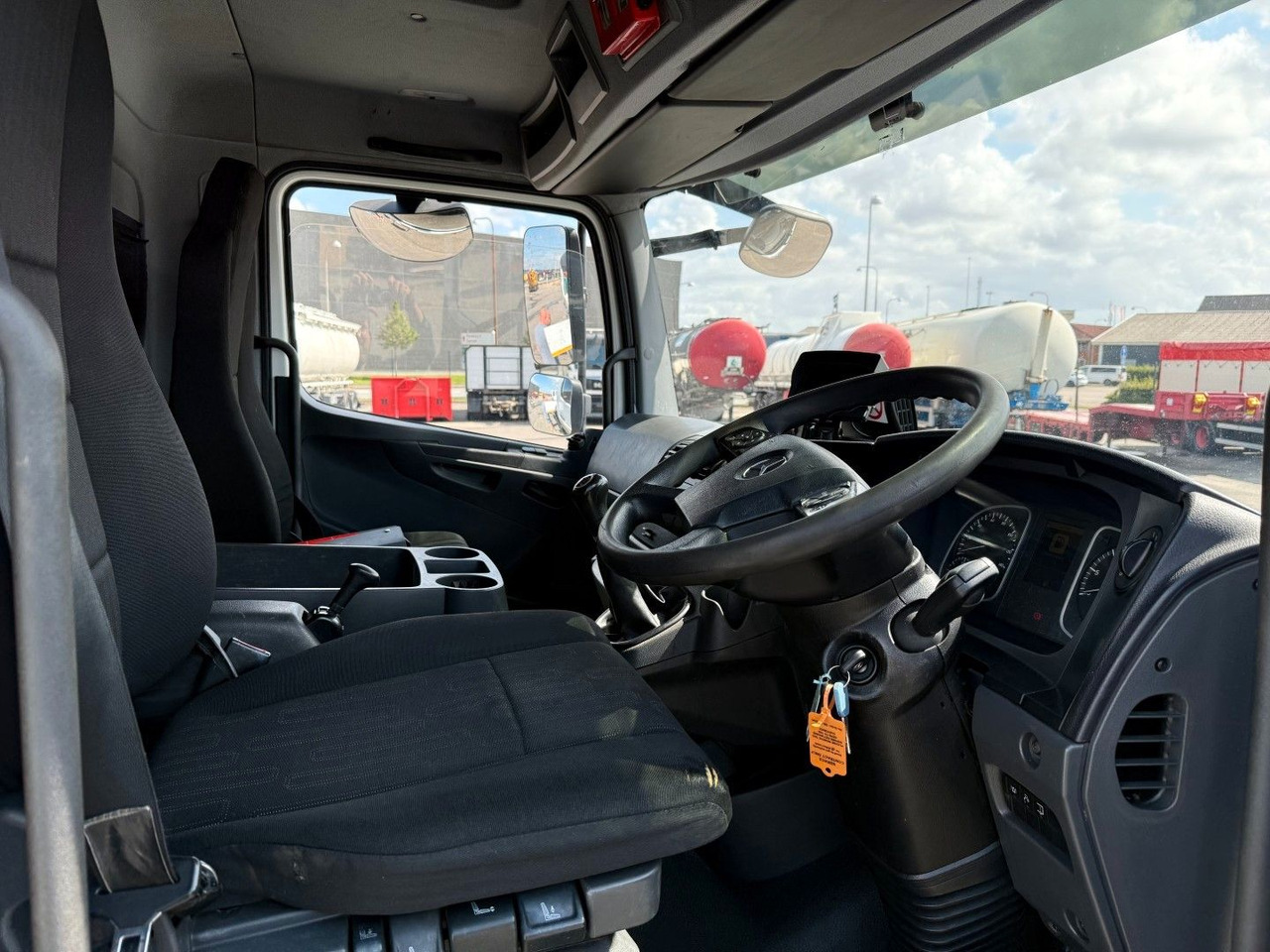 Mercedes-Benz Atego 1323 RHD Euro 6 Hvidtved Larsen Cityflex - Vakuum lastebil: bilde 5 Mercedes-Benz Atego 1323 RHD Euro 6 Hvidtved Larsen Cityflex - Vakuum lastebil: bilde 5