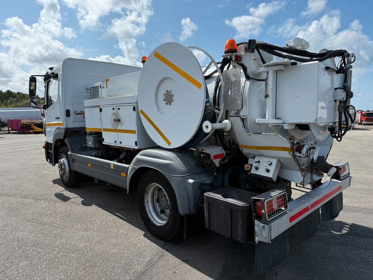 Mercedes-Benz Atego 1323 RHD Euro 6 Hvidtved Larsen Cityflex - Vakuum lastebil: bilde 3 Mercedes-Benz Atego 1323 RHD Euro 6 Hvidtved Larsen Cityflex - Vakuum lastebil: bilde 3