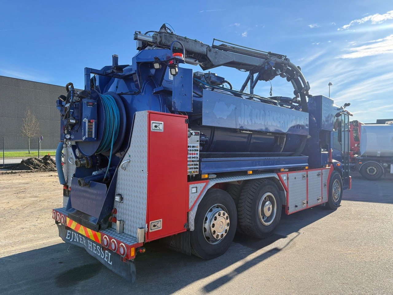 Mercedes-Benz Econic 2633 6x2*4 Hvidtved Larsen SLP309 Euro 5 - Vakuum lastebil: bilde 3 Mercedes-Benz Econic 2633 6x2*4 Hvidtved Larsen SLP309 Euro 5 - Vakuum lastebil: bilde 3