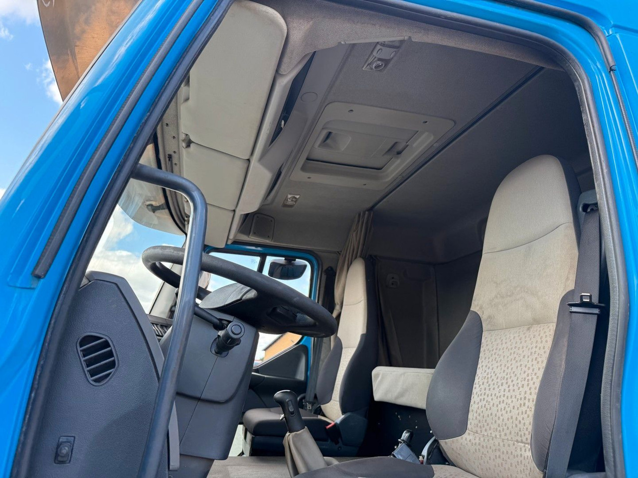 Renault Premium Lander 430.32 8x2*6 Simon Moos 18.100 L - Vakuum lastebil: bilde 5 Renault Premium Lander 430.32 8x2*6 Simon Moos 18.100 L - Vakuum lastebil: bilde 5