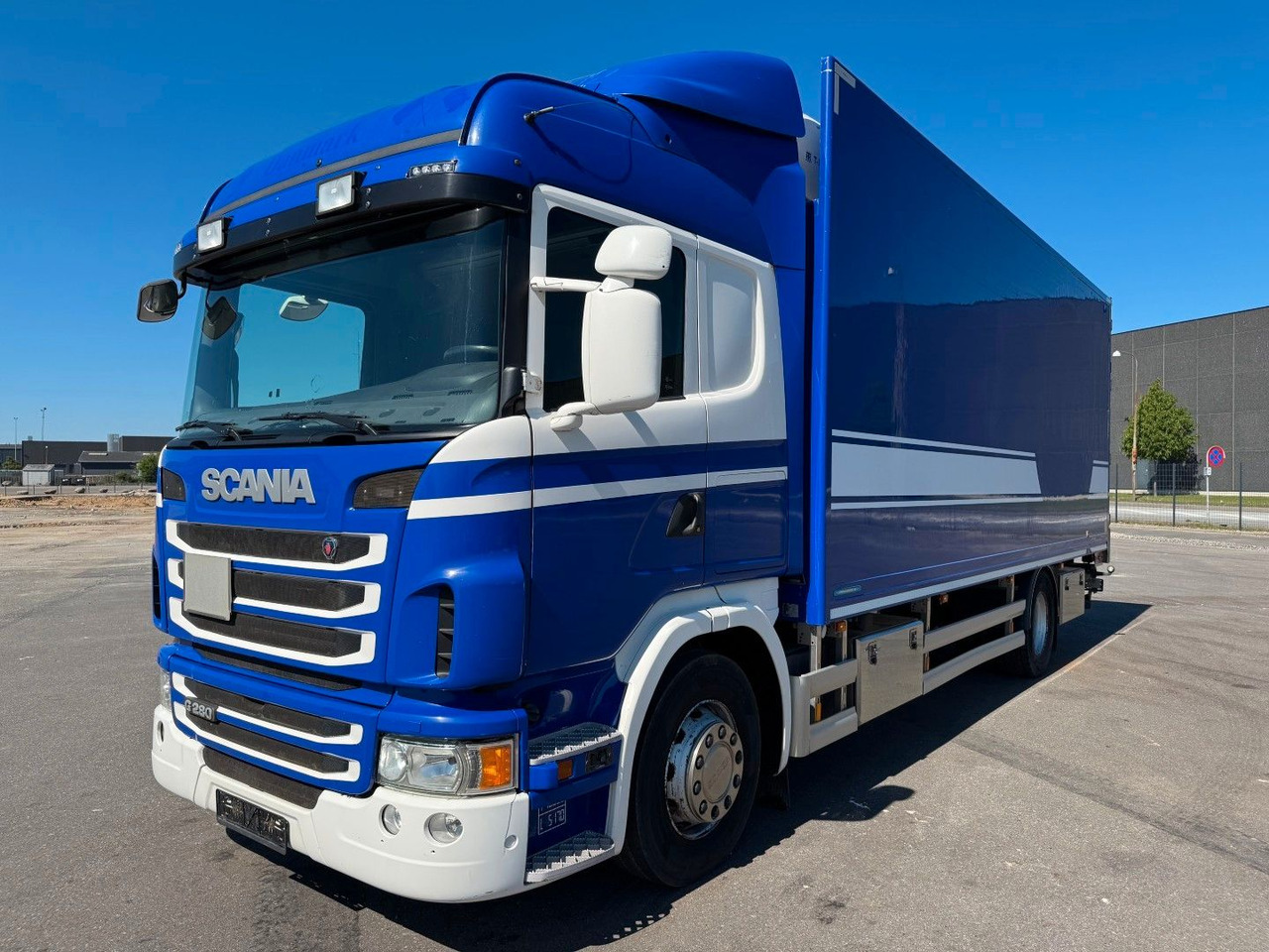 Scania G280 4x2 TK -800R Isokoffer Euro 6 - Skapbil: bilde 1 Scania G280 4x2 TK -800R Isokoffer Euro 6 - Skapbil: bilde 1