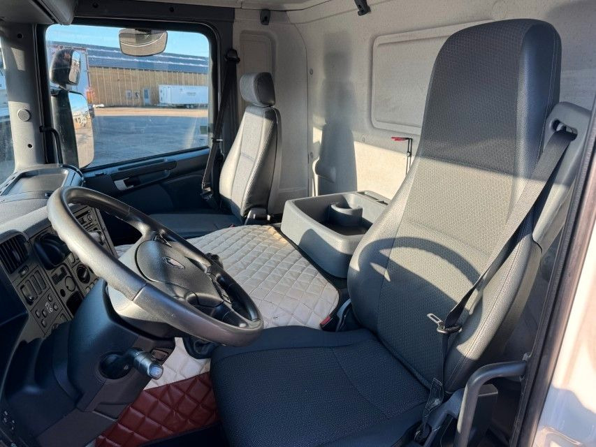 Scania P360 Euro 6 6x4 JHL Hvidtved Larsen FlexLine 312 - Vakuum lastebil: bilde 5 Scania P360 Euro 6 6x4 JHL Hvidtved Larsen FlexLine 312 - Vakuum lastebil: bilde 5