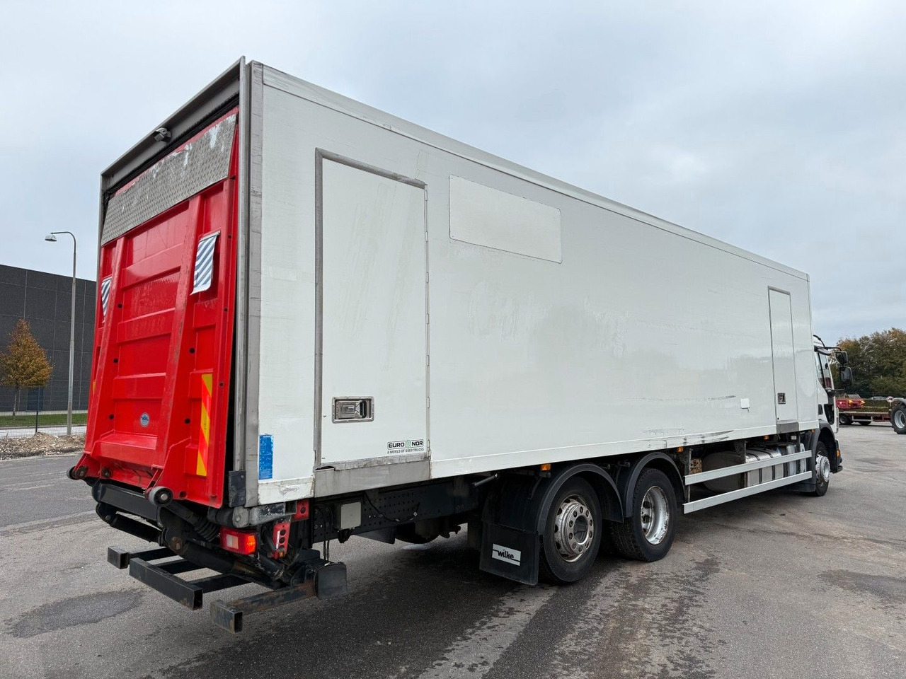 Volvo FE320 6x2*4 TK T1200-R Spectrum 9,80 m. koffer - Lastebil med kjøl: bilde 3 Volvo FE320 6x2*4 TK T1200-R Spectrum 9,80 m. koffer - Lastebil med kjøl: bilde 3