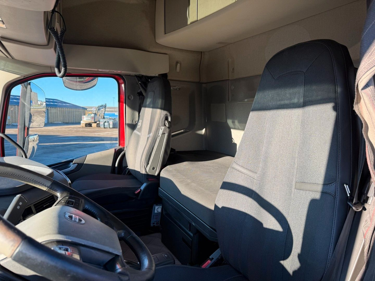 Kranbil Volvo FH 500 8x2*6 Tipper / Kran / Crane / HMF 2120: bilde 7