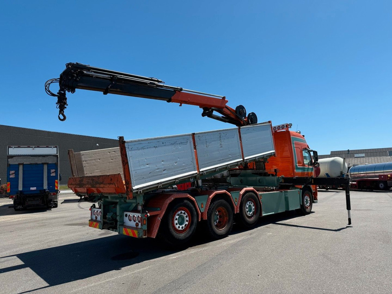 Volvo FM500 8x2*6 Crane HMF 2620 K5 Pendel Tipper - Kranbil: bilde 3 Volvo FM500 8x2*6 Crane HMF 2620 K5 Pendel Tipper - Kranbil: bilde 3