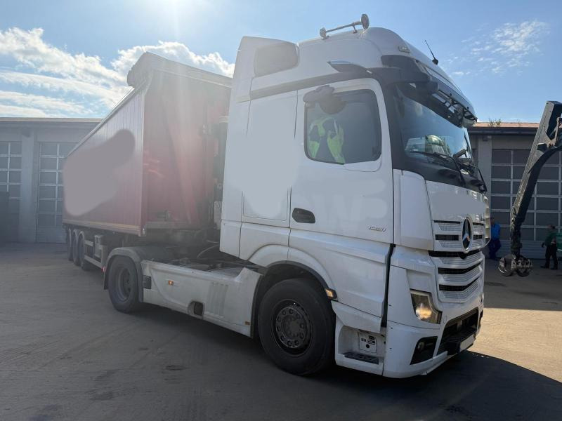 Mercedes Actros 1851 - Trekkvogn: bilde 1 Mercedes Actros 1851 - Trekkvogn: bilde 1