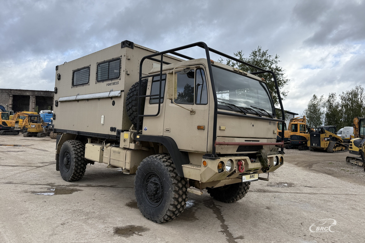 Stewart & Stevenson M1078 LMTV - Transporter lastebil: bilde 2 Stewart & Stevenson M1078 LMTV - Transporter lastebil: bilde 2