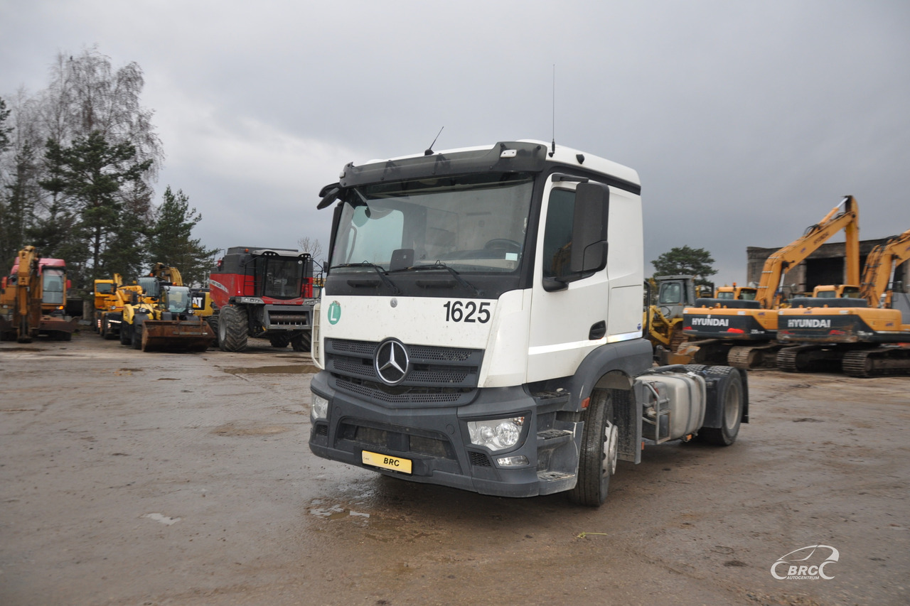 Mercedes-Benz Actros - Trekkvogn: bilde 1 Mercedes-Benz Actros - Trekkvogn: bilde 1