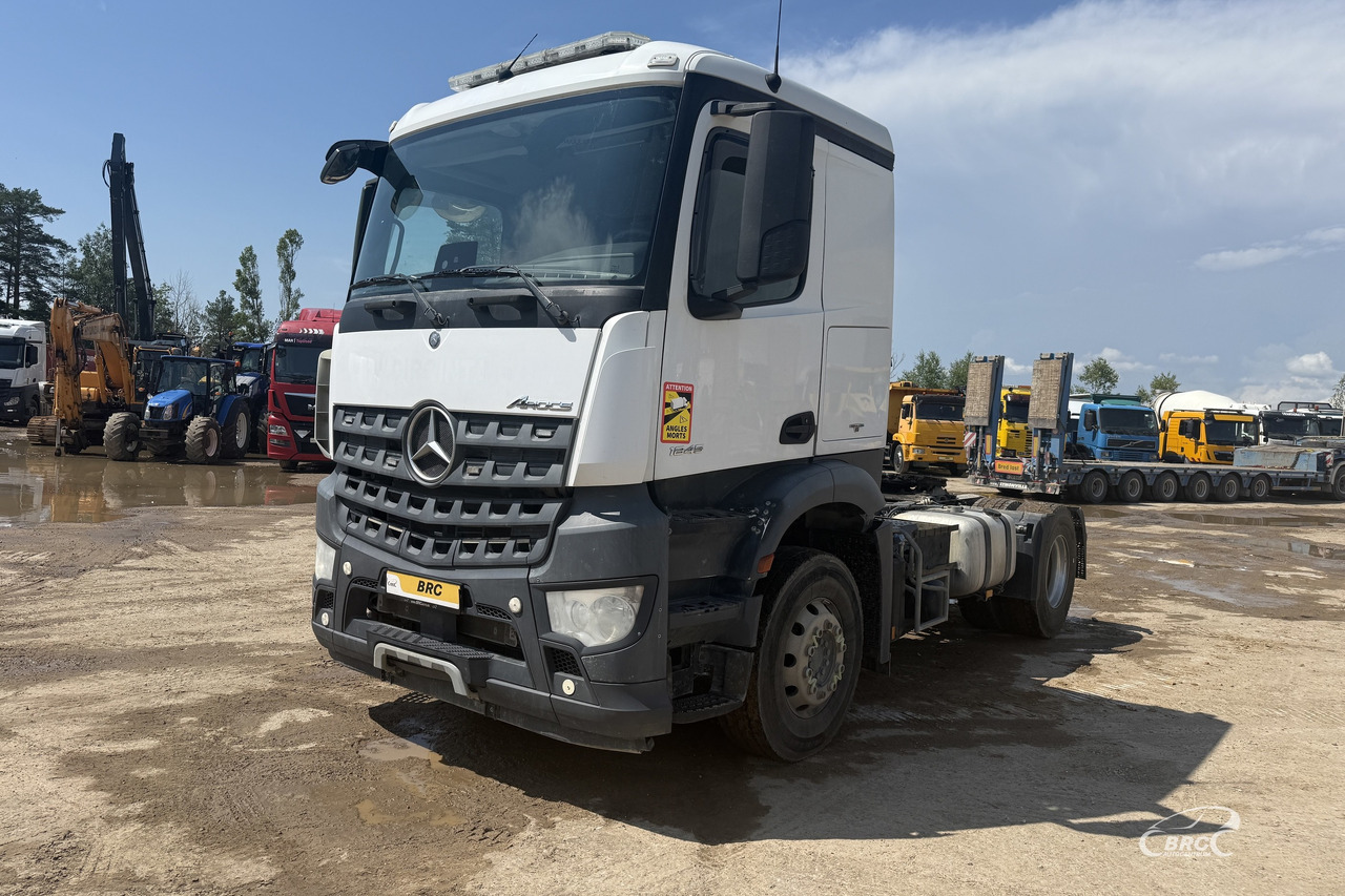 Mercedes-Benz Arocs - Trekkvogn: bilde 1 Mercedes-Benz Arocs - Trekkvogn: bilde 1