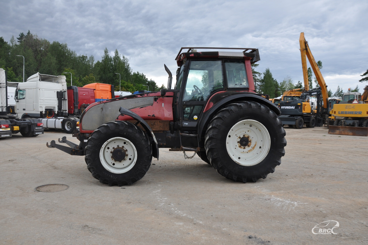 Valtra T190 - Traktor: bilde 4 Valtra T190 - Traktor: bilde 4